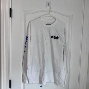 Goat Crew Batman The World White Long Sleeve Graphic T-Shirt Medium DC Comics